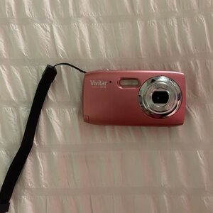 Vivitar ViviCam 5118 Pink Digital Camera